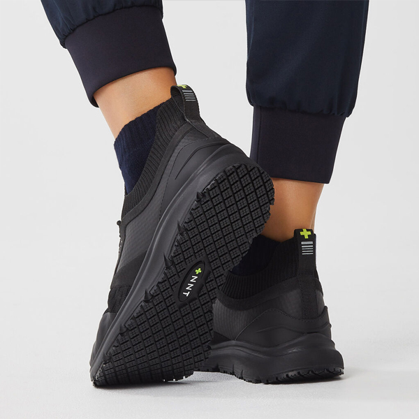 NNT CAT0MC NEXT GEN VERVE WOMEN HEALTHCARE SHOE BLACK